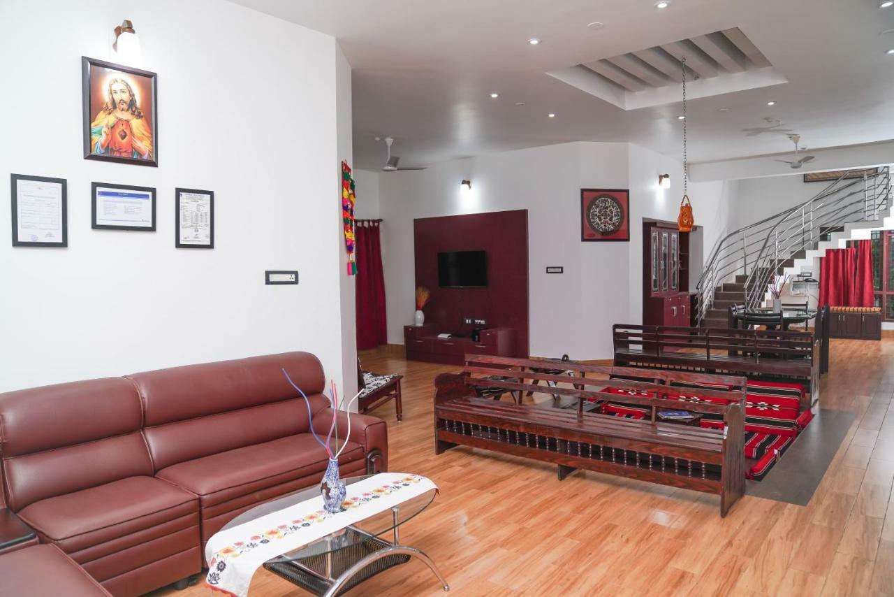 Thanal Premium Villa By - A Place To Call Your Home Muvattupuzha Екстер'єр фото