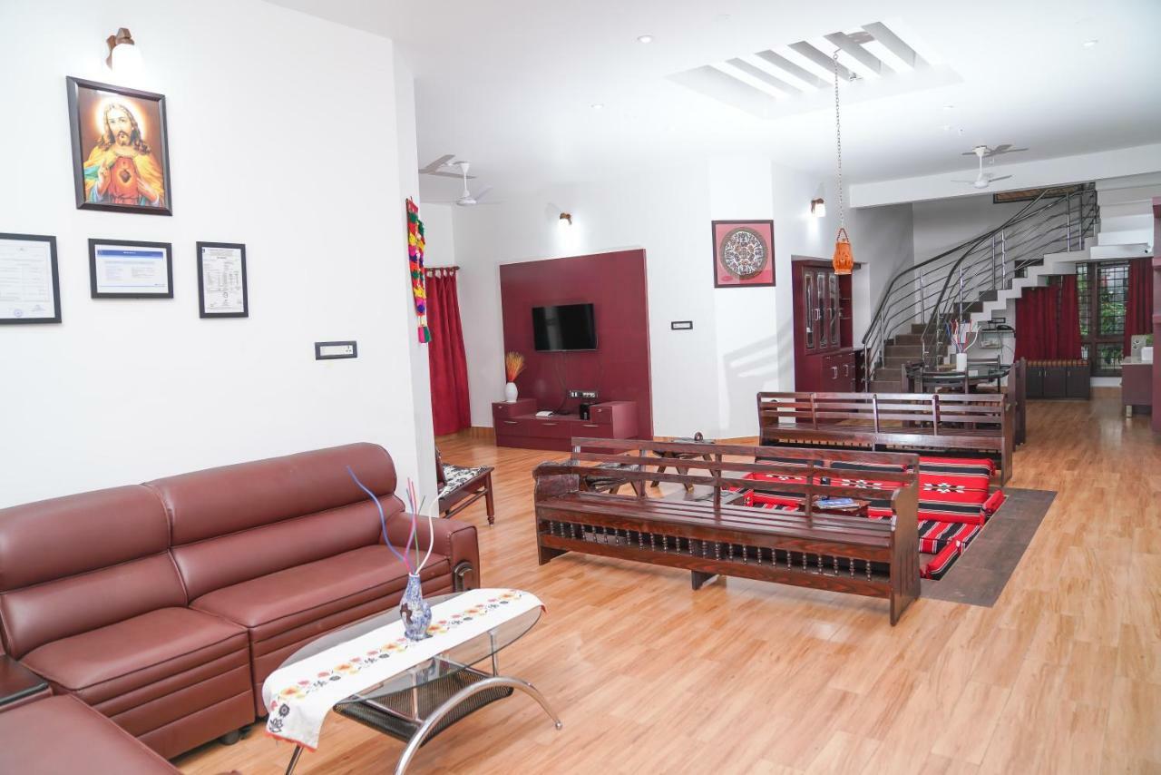 Thanal Premium Villa By - A Place To Call Your Home Muvattupuzha Екстер'єр фото