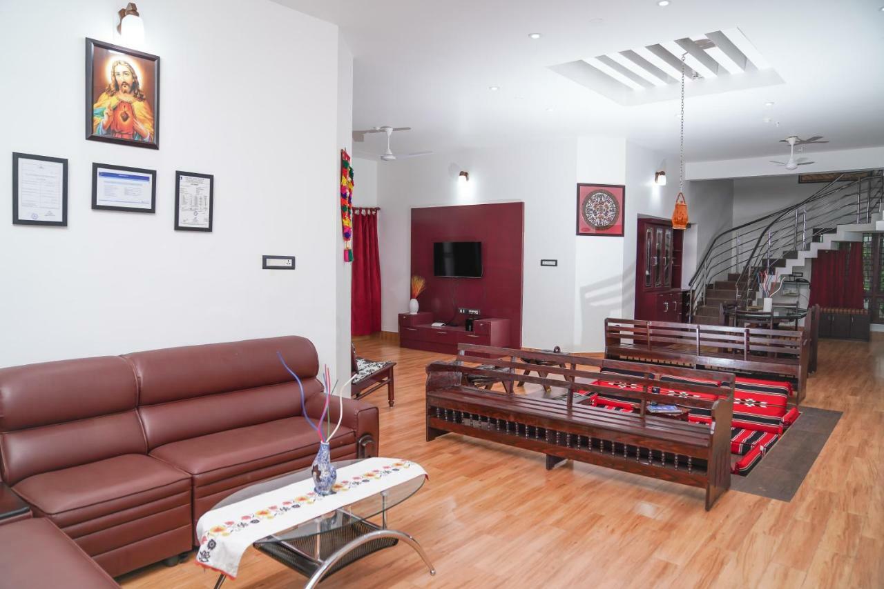 Thanal Premium Villa By - A Place To Call Your Home Muvattupuzha Екстер'єр фото